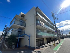 ベル西宮北口Ｐ２