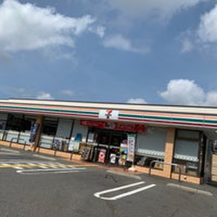 セブンイレブン(コンビニ)まで140m デルフィオ－レ須磨