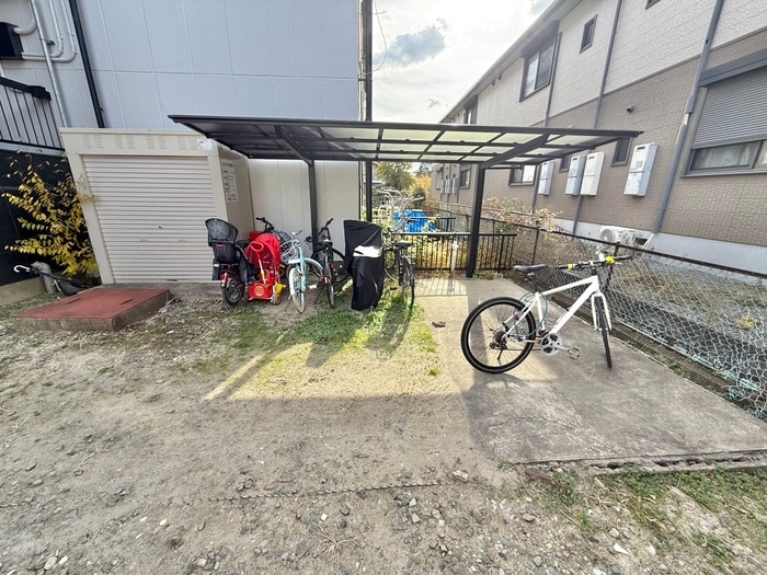 駐輪場 寺田コーポ