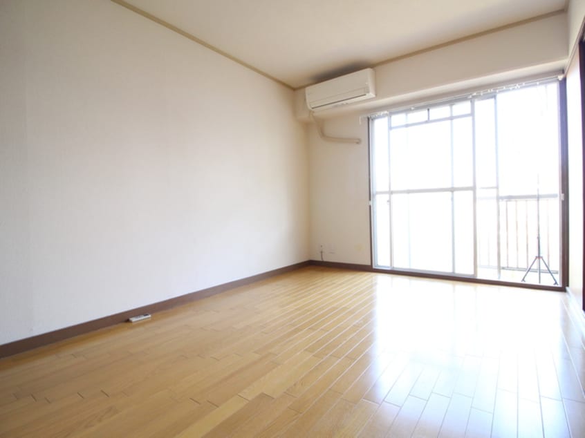 居室 メゾン三島