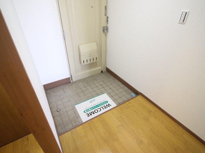 玄関 メゾン三島