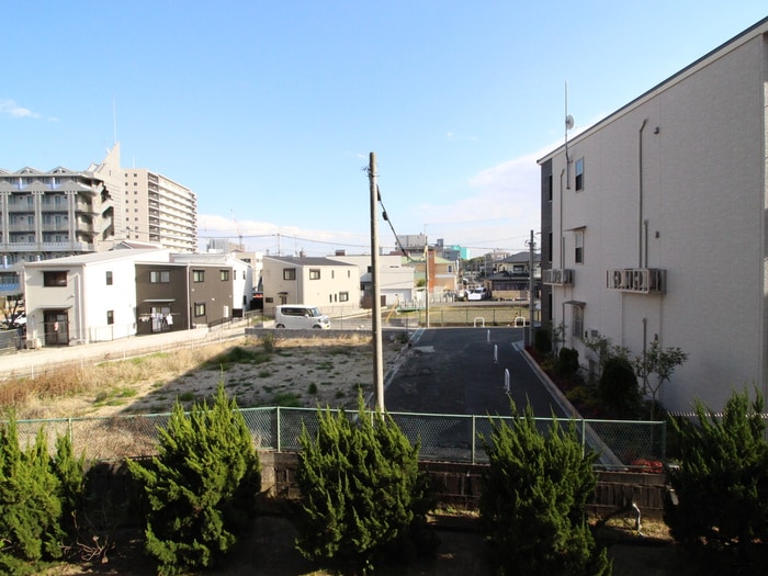室内からの展望 メゾン三島