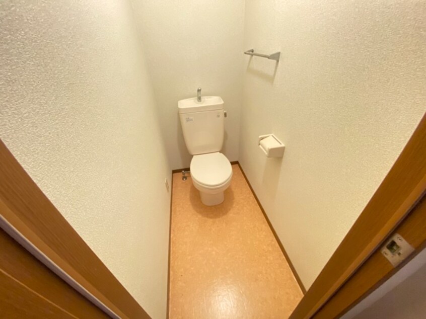 トイレ ｸﾞﾘ-ﾝ・ﾊｲﾂ赤間