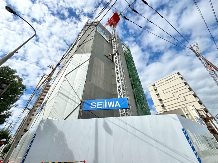 建築中 Ｅａｓｔｅｒｎ　Ｗｅｌｌｓ