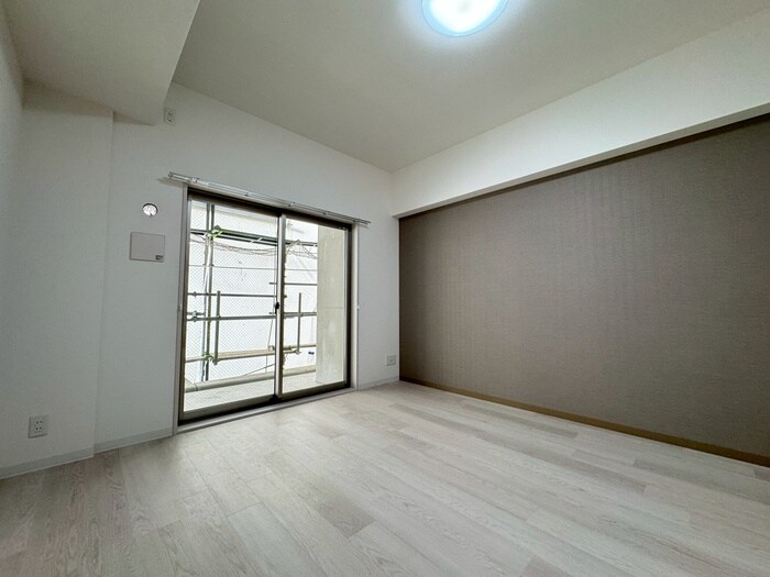 居室 Ｅａｓｔｅｒｎ　Ｗｅｌｌｓ