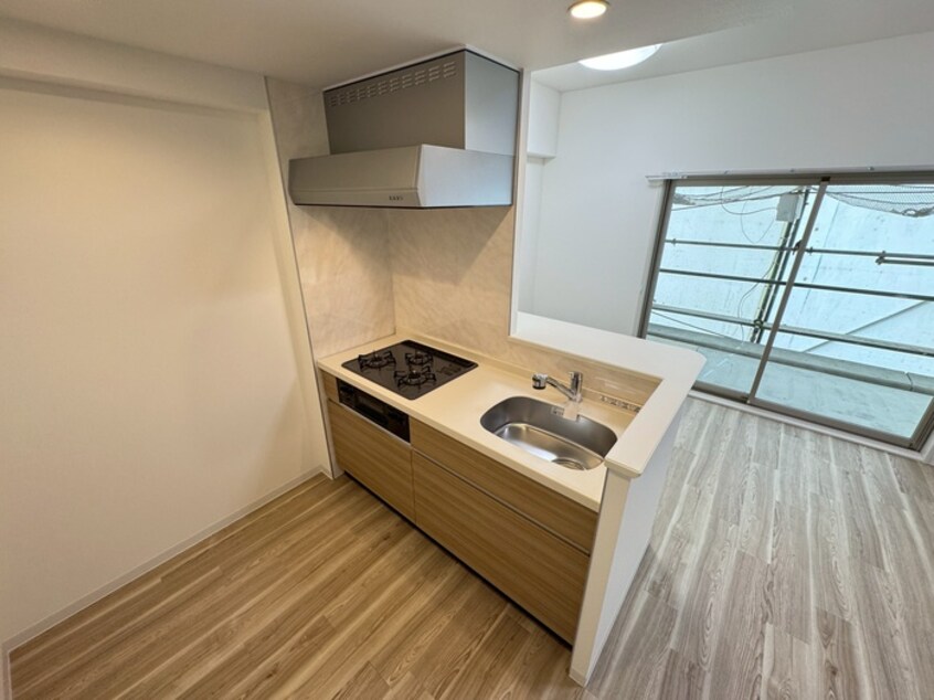 キッチン Ｅａｓｔｅｒｎ　Ｗｅｌｌｓ