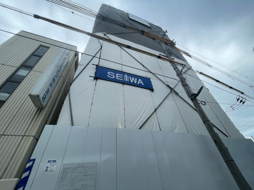 建築中 Ｅａｓｔｅｒｎ　Ｗｅｌｌｓ