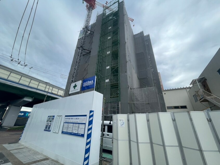 建築中 Ｅａｓｔｅｒｎ　Ｗｅｌｌｓ