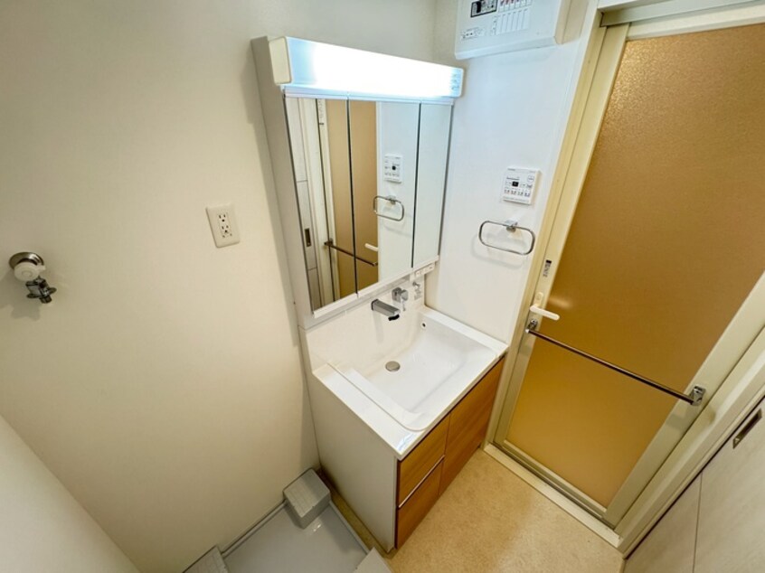 洗面 Ｅａｓｔｅｒｎ　Ｗｅｌｌｓ