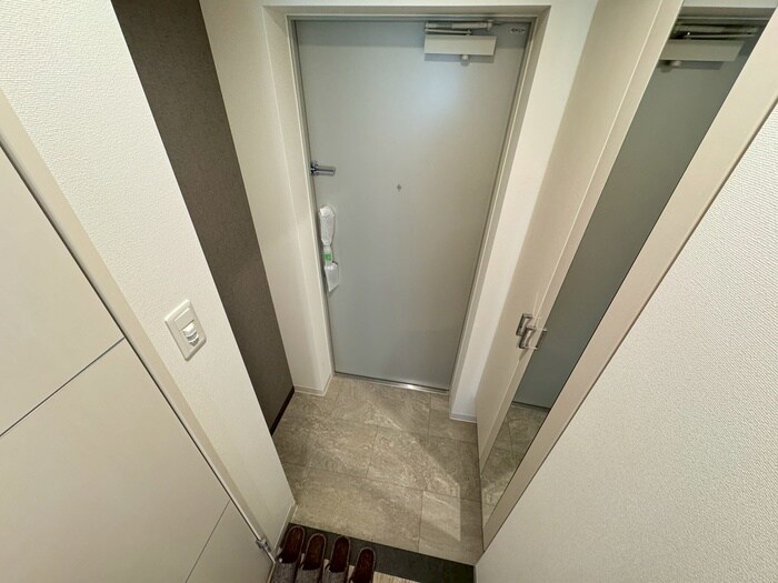 玄関 Ｅａｓｔｅｒｎ　Ｗｅｌｌｓ