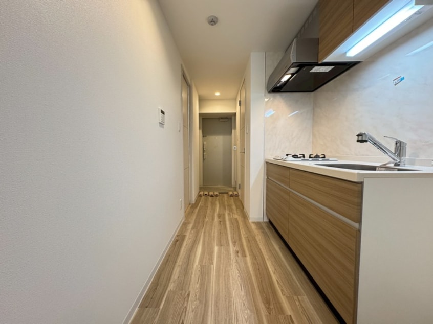 廊下 Ｅａｓｔｅｒｎ　Ｗｅｌｌｓ