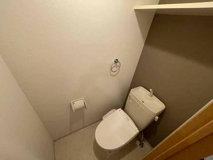 トイレ ロイヤルヒル神戸三宮Ⅱ(610)