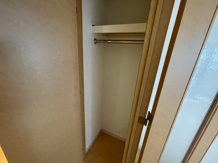 収納 ロイヤルヒル神戸三宮Ⅱ(610)