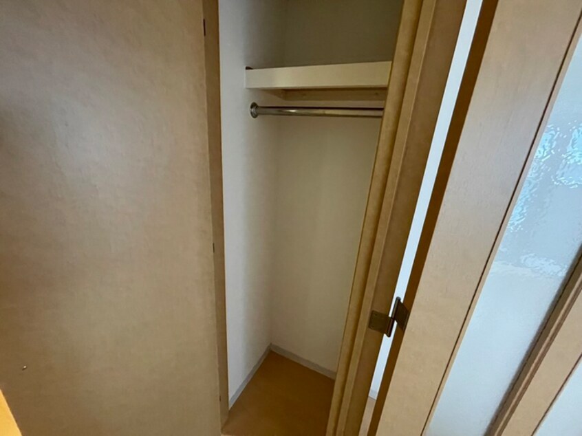 収納 ロイヤルヒル神戸三宮Ⅱ(610)