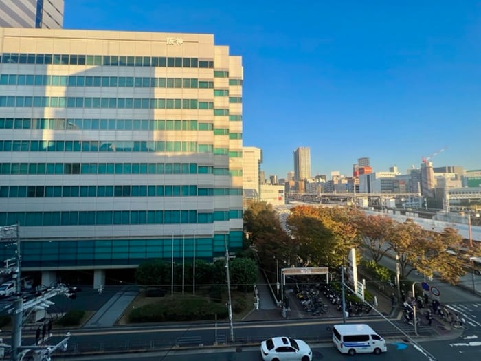 室内からの展望 パークフラッツ野田阪神駅前