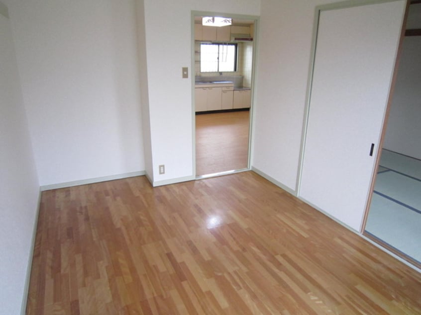 居室 長尾マンション