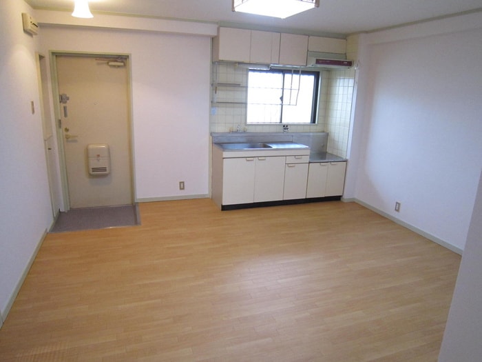 居室 長尾マンション