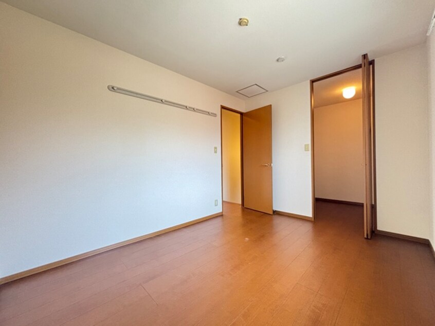 居室 松山タウンハウスＣ棟