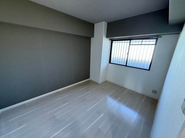 居室 コンチネンタル平野