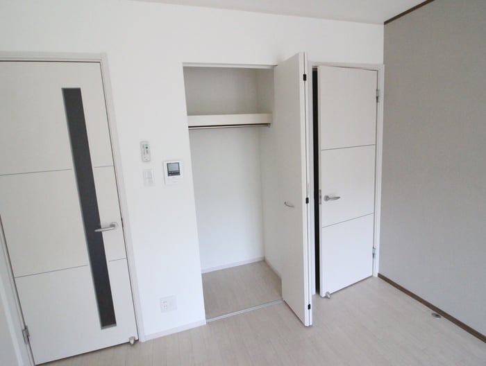収納 ラフィーネ神戸 North Wing