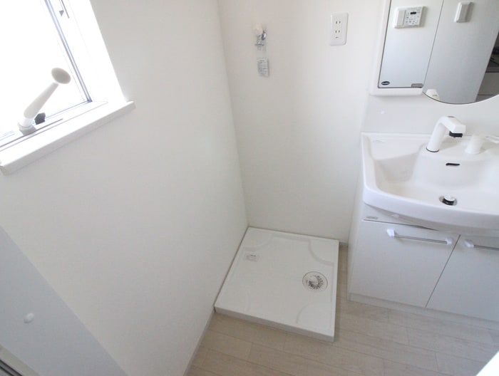 洗濯機置場 ラフィーネ神戸 North Wing