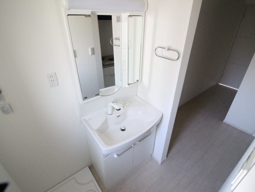 洗面 ラフィーネ神戸 North Wing