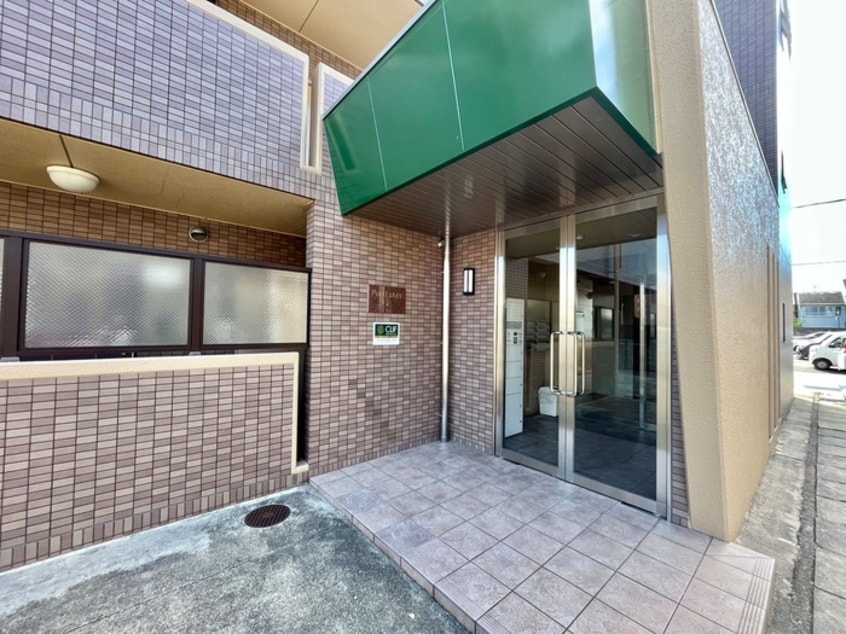 エントランス部分 ポールスタラ