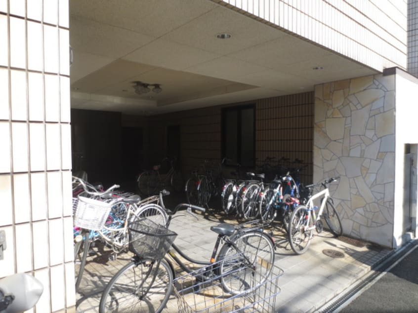 駐輪場 小阪本町ル・グラン