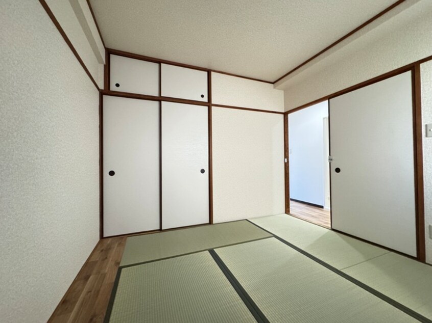 居室 ロイヤル花隈（４－Ｂ）