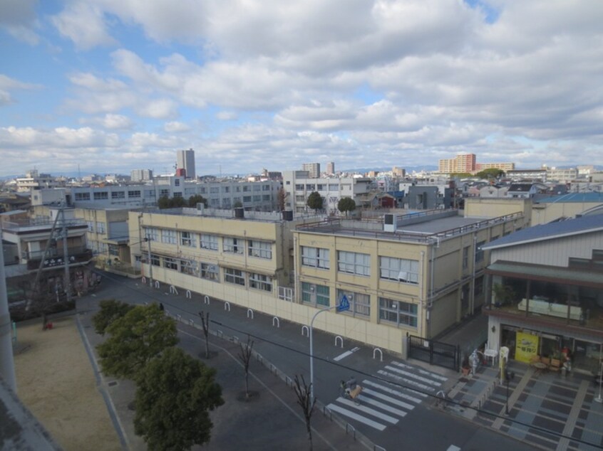 花園小学校(小学校)まで571m グリーンヒル花園