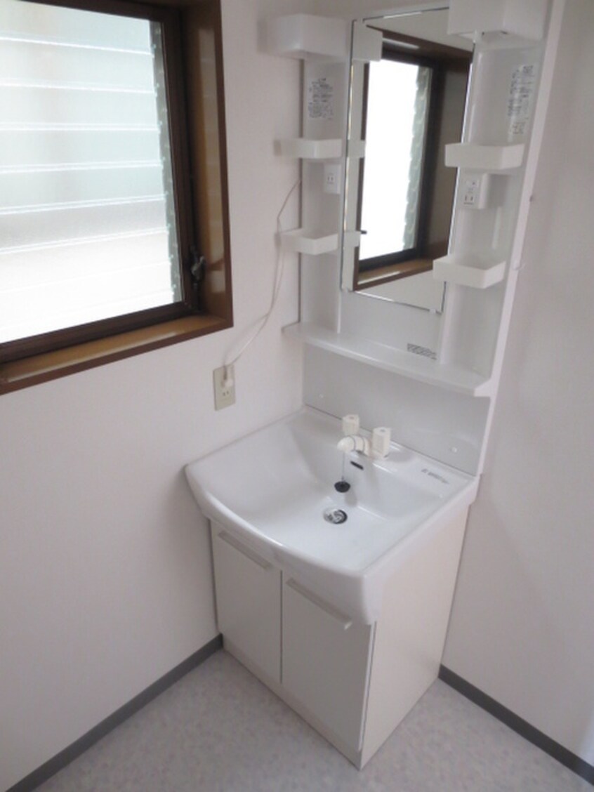 洗面 修学院貸家（東浦町）