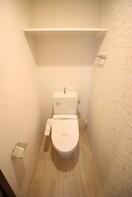 トイレ ﾚｵﾝｺﾝﾌｫｰﾄ難波ﾐﾗｰｼﾞｭ(702)