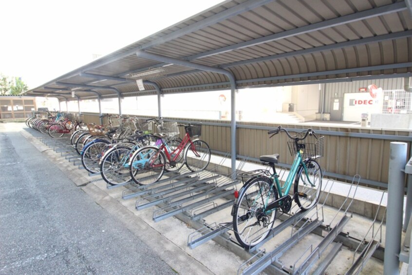 駐輪場 新大阪ｺｰﾎﾟﾋﾞｱﾈ-ｽﾞ（301）