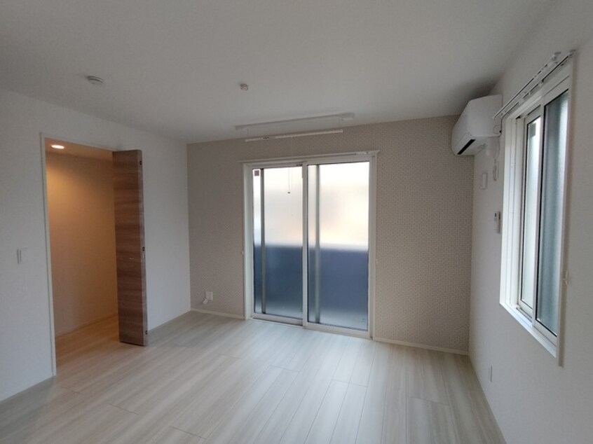 居室 プレガーレ中須佐