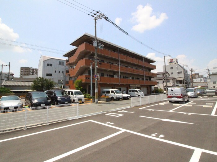 駐車場 クラウンマンション