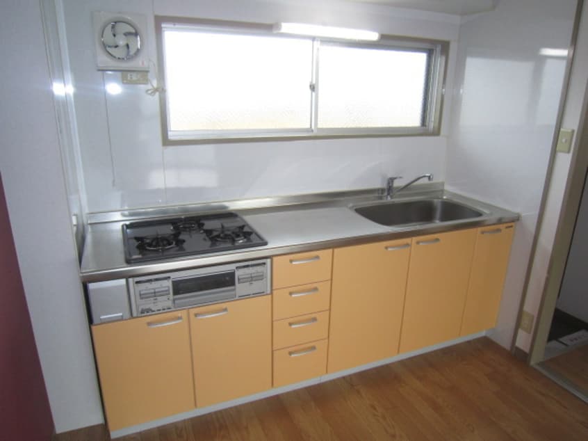 キッチン レオハイム田口