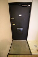 玄関 フローライト新大阪