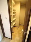 靴箱 テッケルテスラ