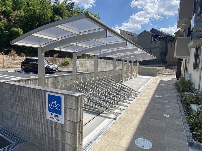 駐輪場 D-ROOM　YOU