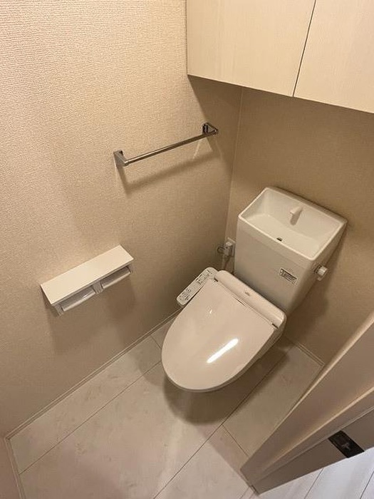 トイレ D-ROOM　YOU