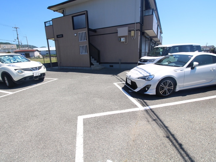 駐車場 サンヒルズ箕面