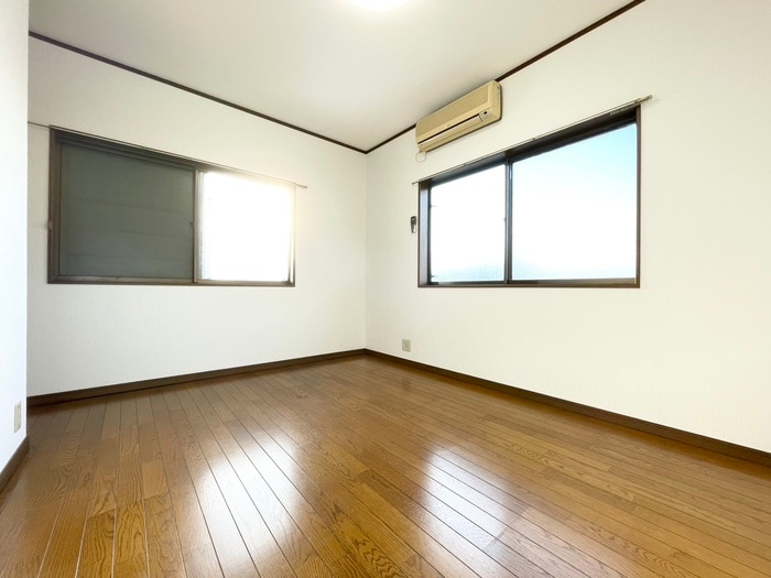 居室 深草鞍ケ谷貸家