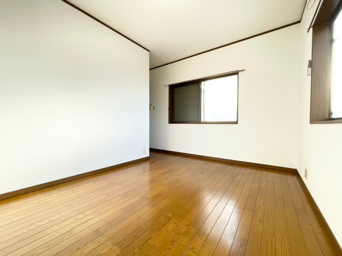 居室 深草鞍ケ谷貸家