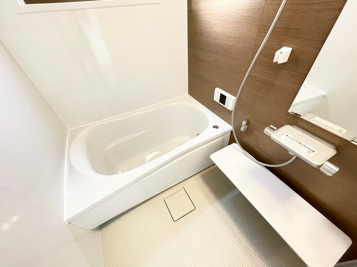 バス／シャワールーム等 深草鞍ケ谷貸家