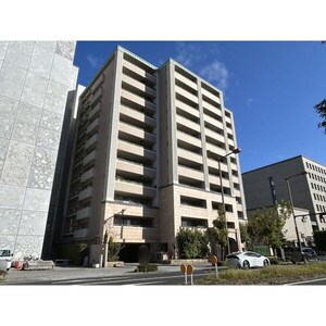 サンヒルズ坂田町（３０４）