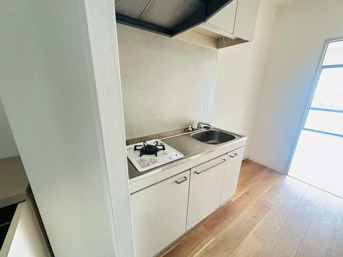 キッチン ジュネスパ－トⅢ