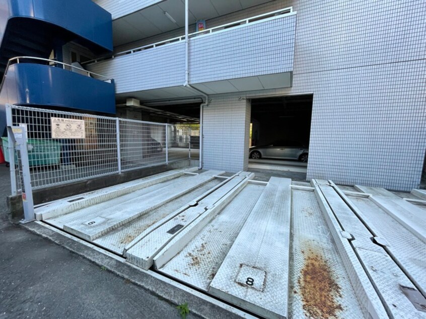 駐車場 宮之阪ハイツ弐番館