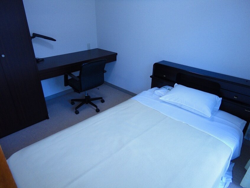 居室 アロ－ンズ大阪