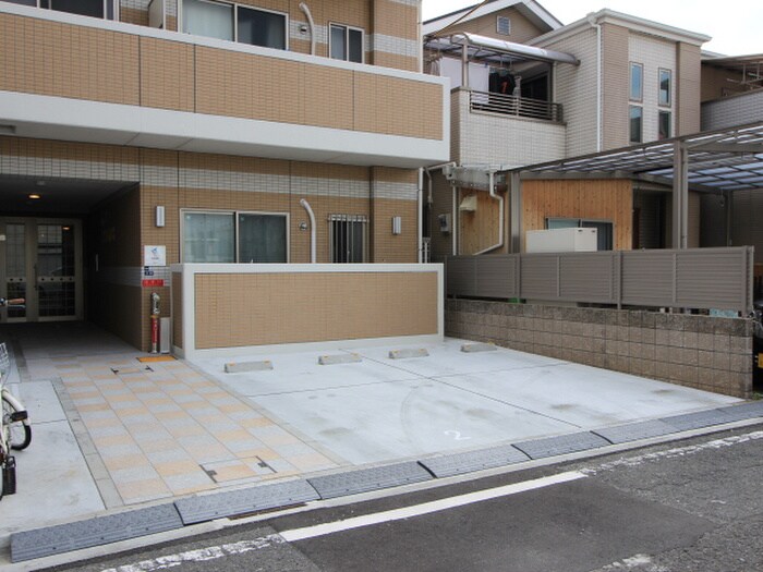 駐車場 EAST　RESIDENCE