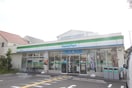 ファミリーマート(コンビニ)まで461m ウエストヒルズⅠ